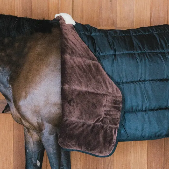 KENTUCKY_HORSEWARE_Sous-couverture_Confort_Liner_Pro_marine_2_5f22b487-a78a-41a7-ad17-bb1bd3549bec.webp