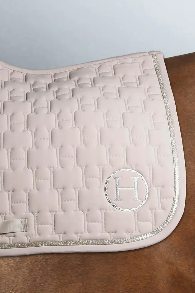 sirnali-tapis-de-selle (5).webp