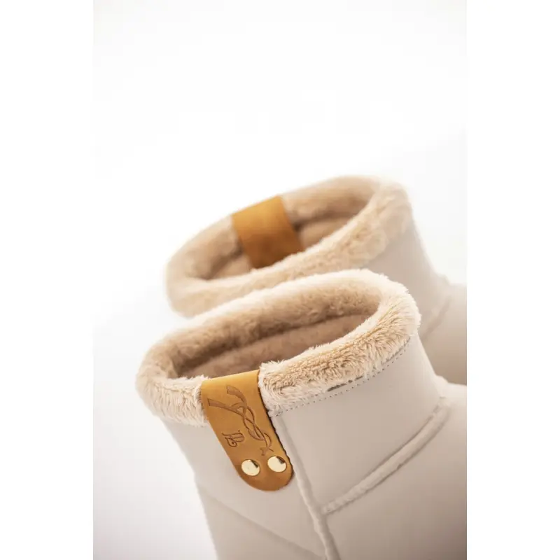 boots-fourrees-gris-glacier (1).webp