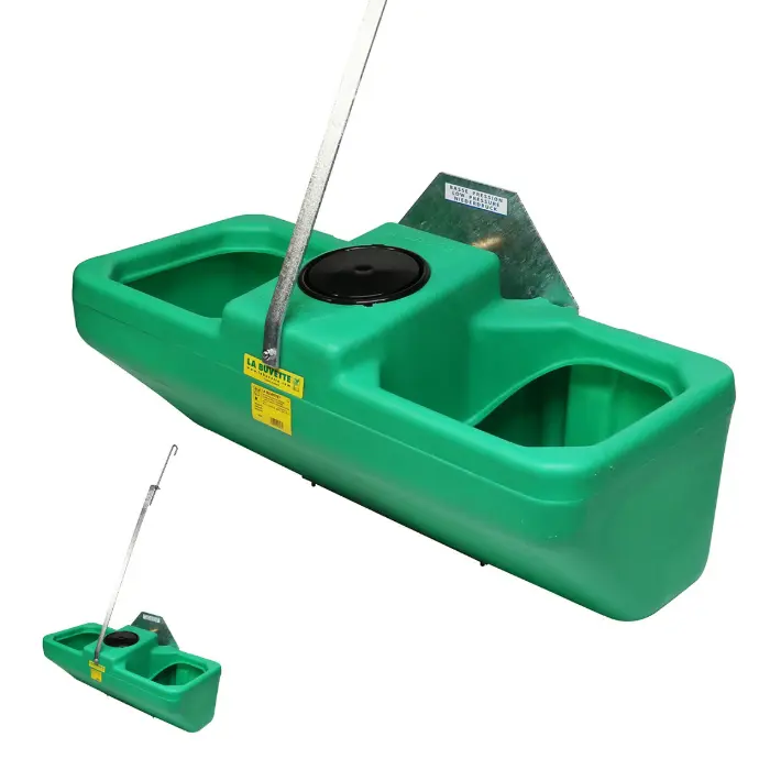 BIGLAC 55 T Abreuvoir double pour tonne à eau LA BUVETTE. Pas de livraison possible pour cet article. Enlèvement seulement disponible à la Sellerie.