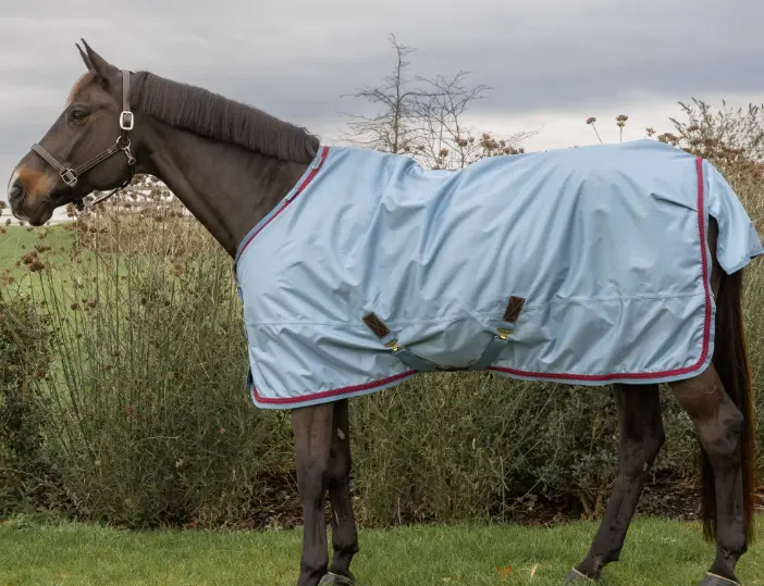 Couverture Imperméable All Weather Pro 160GR Kentucky