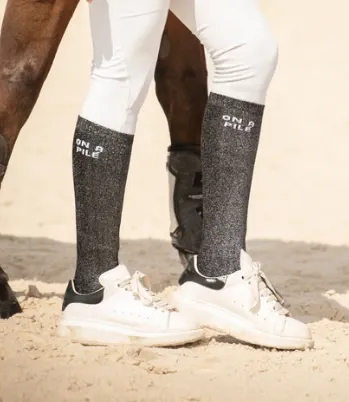 CHAUSSETTES ON A PILÉ NOIR - Equislay