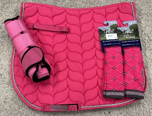 ENSEMBLE TAPIS ALICIA MIXTE +2 PAIRES DE CHAUSSETTES CARREE + GUETRES NEOPRENE HORZE SUPREME